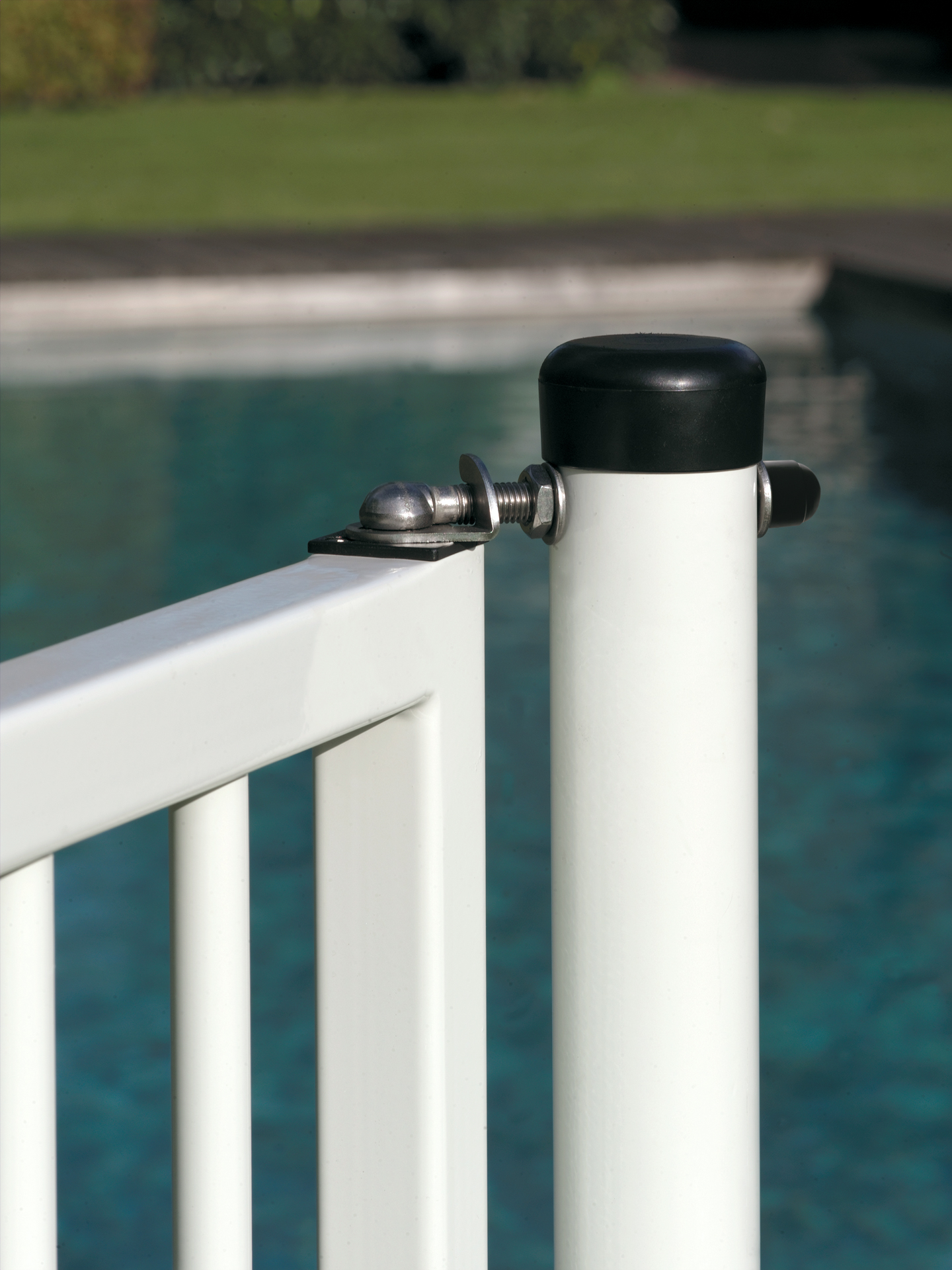 LOCINOX SWING40-130 – monterat
