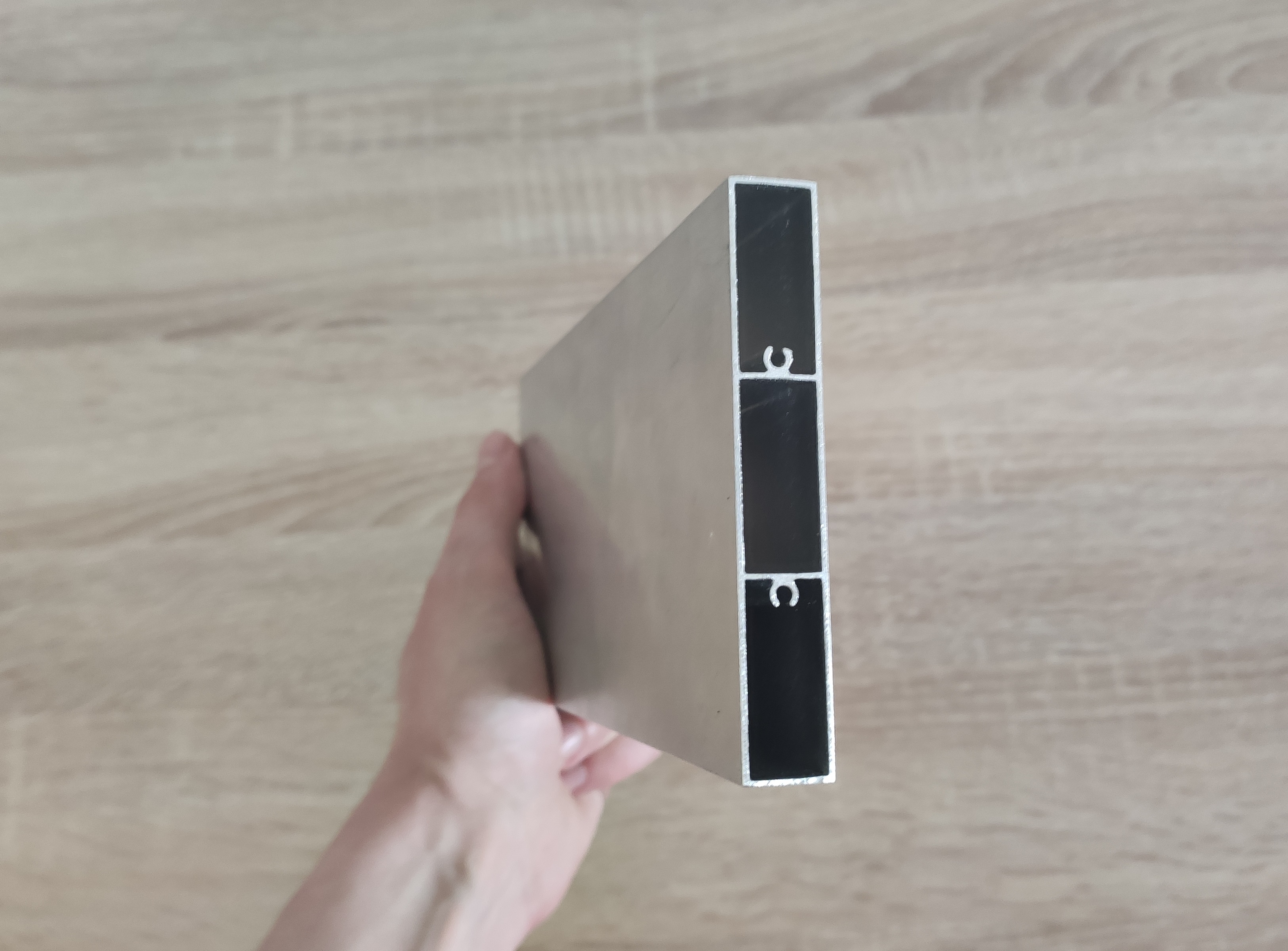 Rektangulär aluminiumlamell