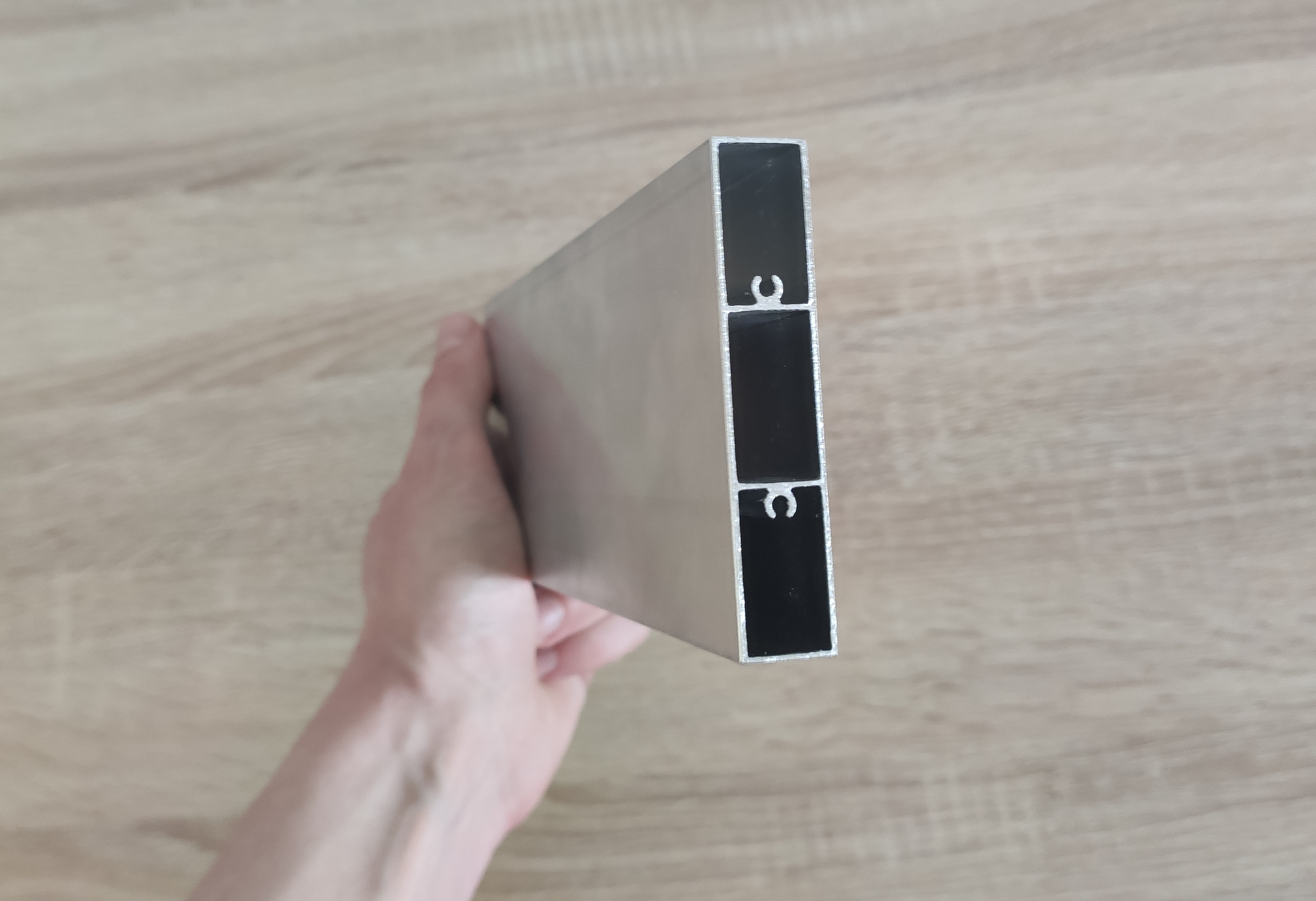 Rektangulär aluminiumlamell 