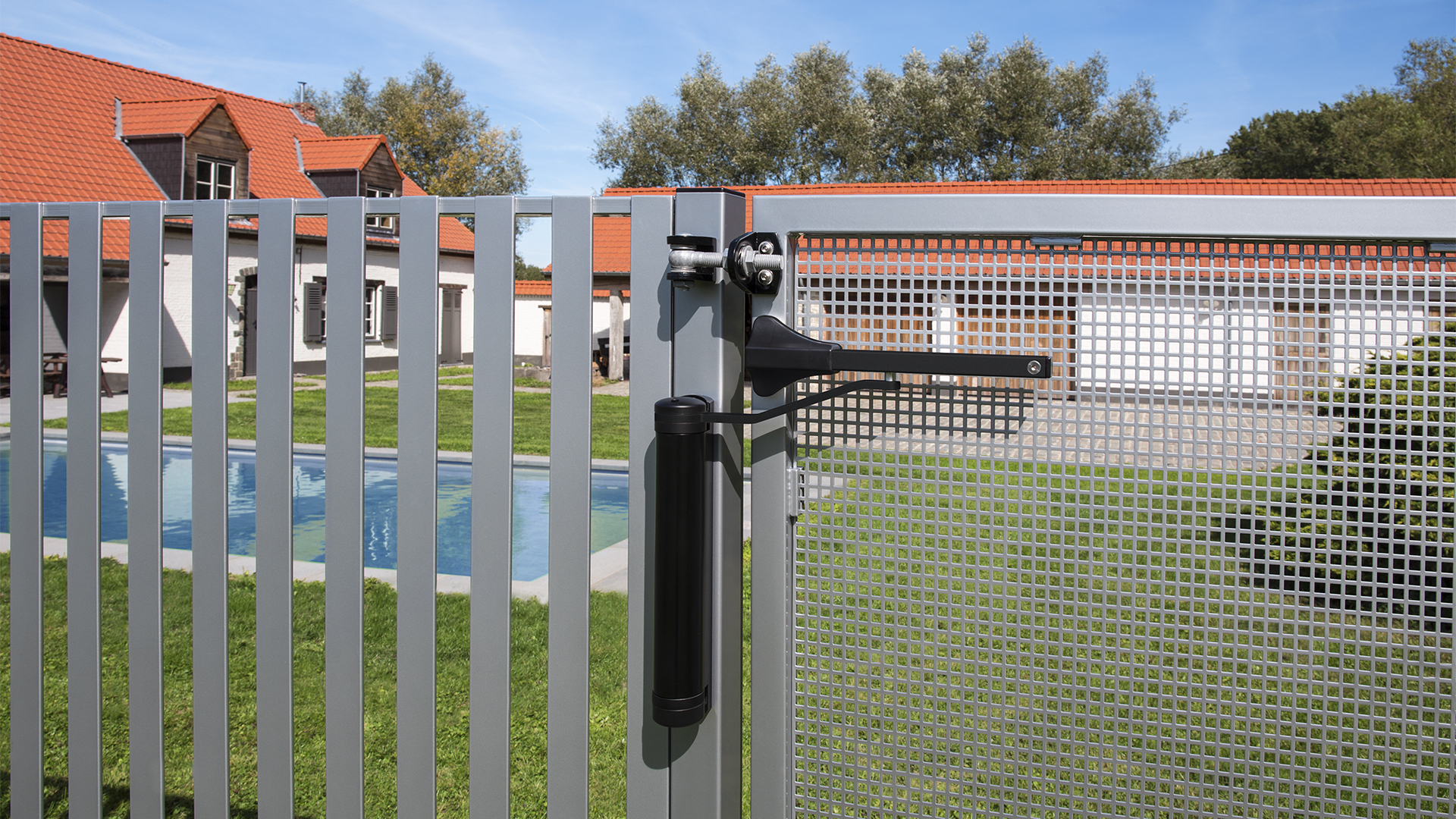 LOCINOX LION-9005 monterad grindstängare 