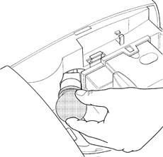 2. Skruva loss den gamla glödlampan. Skruva sedan i en ny 230V 60W-lampa med E27-sockel. 2. Skruva loss den gamla glödlampan. Skruva sedan i en ny 230V 60W-lampa med E27-sockel.