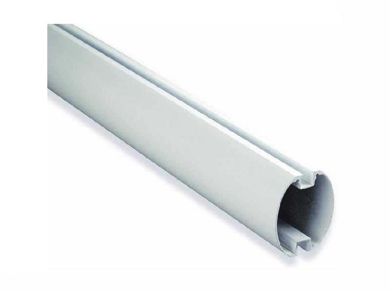 Vitlackerad aluminiumbom 